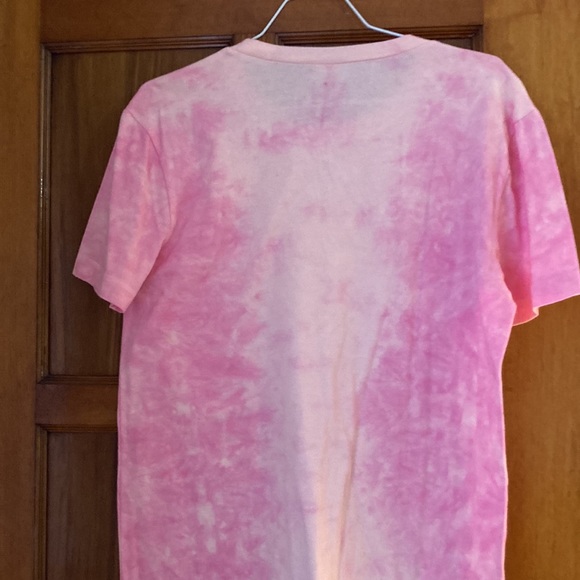 PINK - Picture 4 of 4